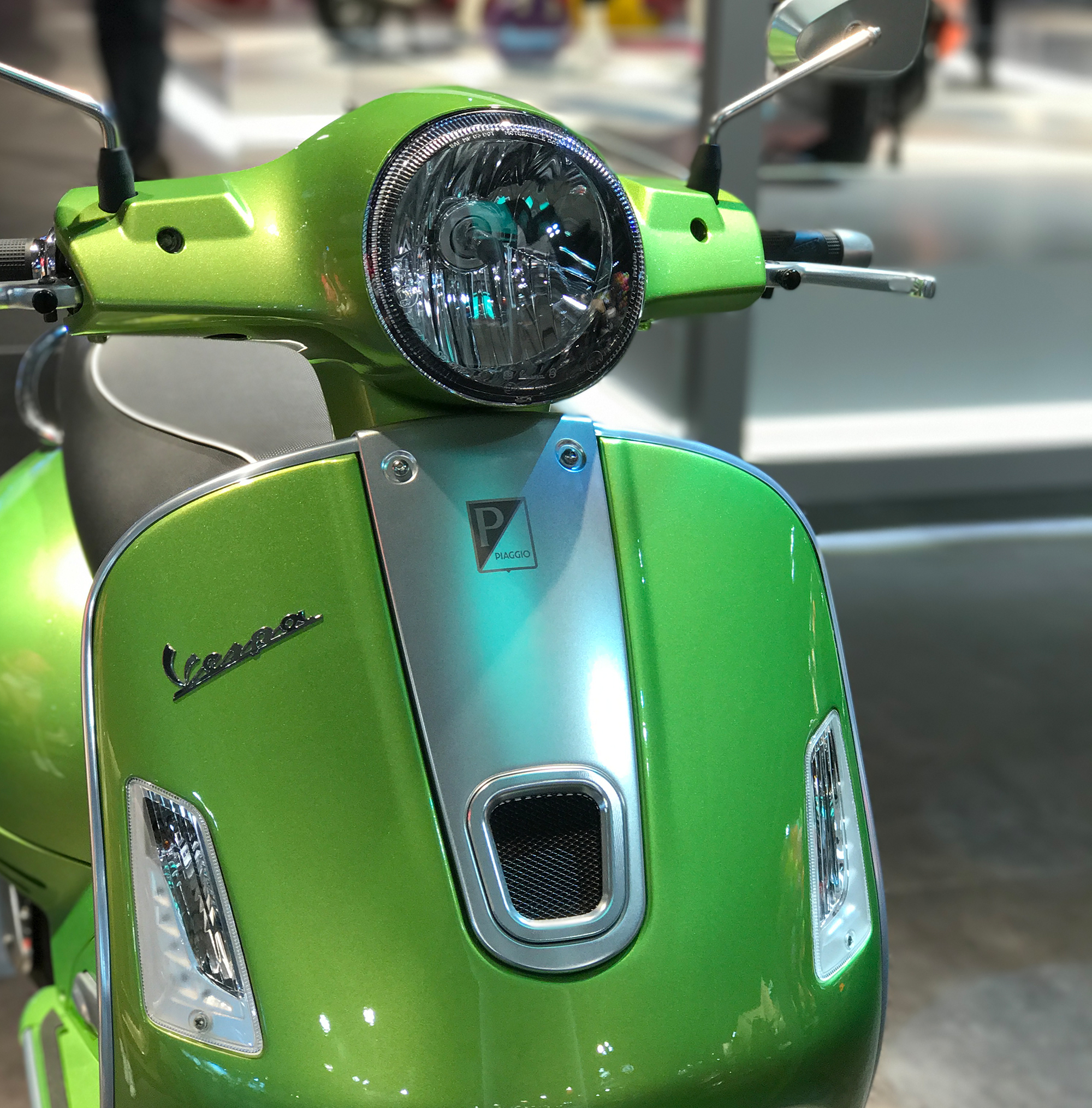 Copri scudo anteriore Vespa GTS Cascade di Rizoma