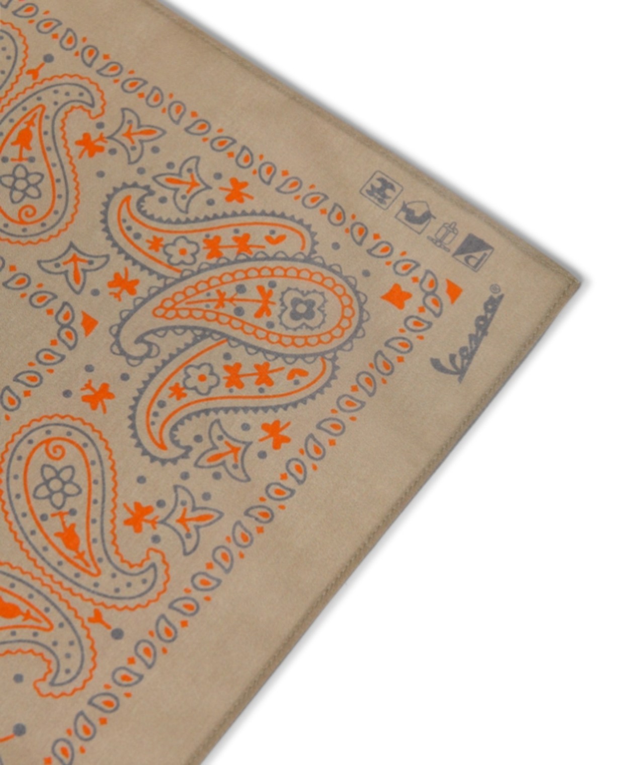 Bandana Vespa beige della collezione DEC