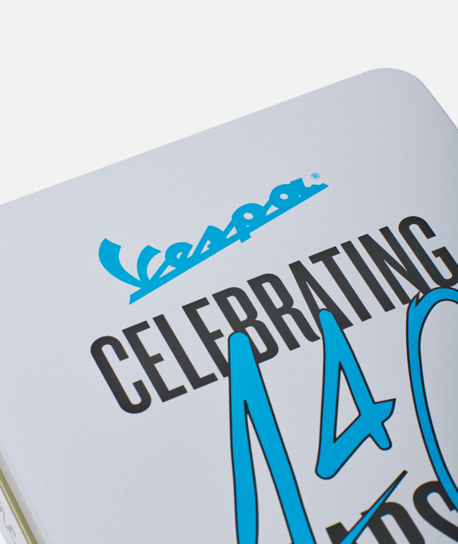 Confezione regalo Vespa "140 anni di Piaggio"